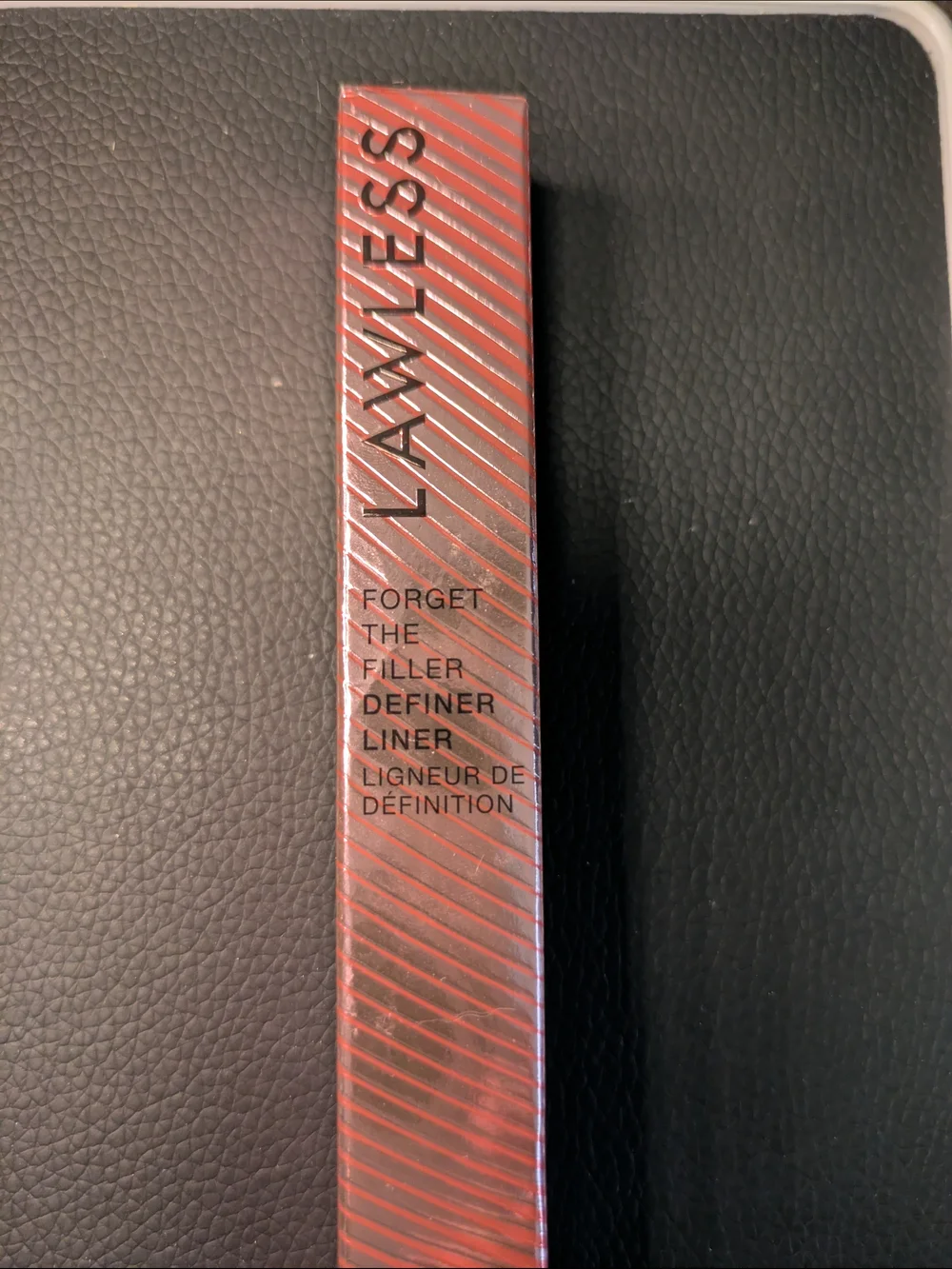 Lawless Forget The Filler Definer Liner - Kiss